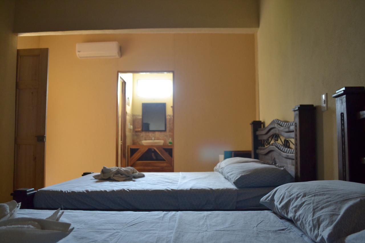 Hotel Rustico Santa Teresa Carmen  Buitenkant foto